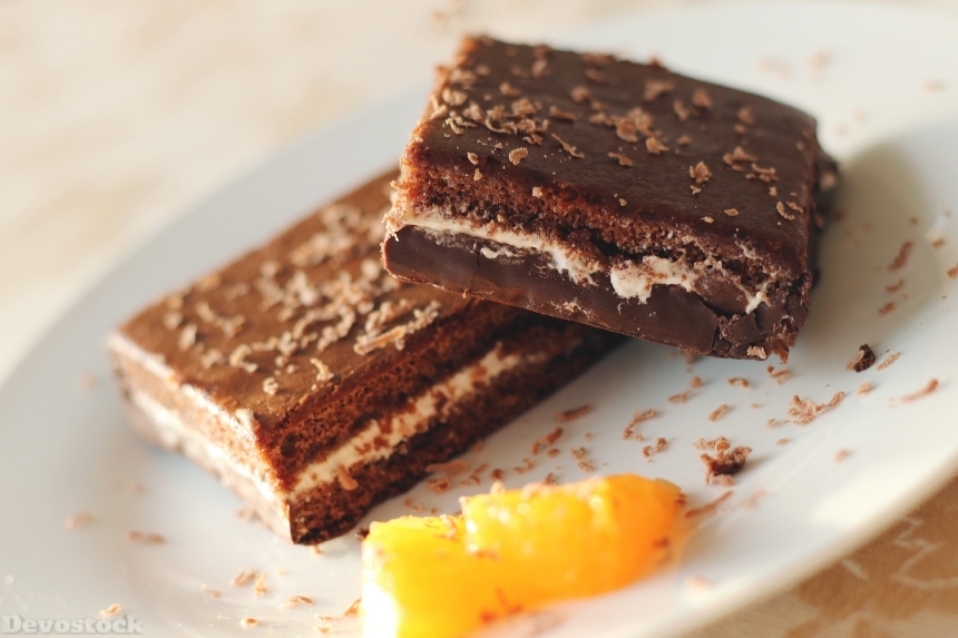 Devostock chocolate-dessert-brownies-cake