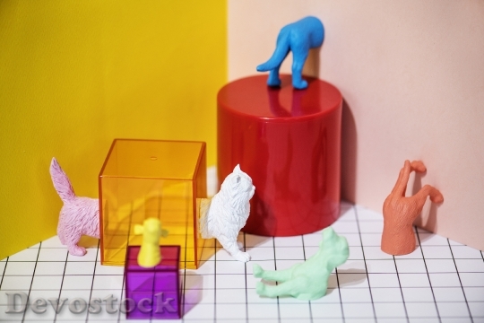 Devostock Colorful and bright miniature pet figures