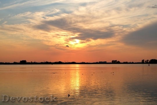 Devostock Abendstimmung River Water Sunset