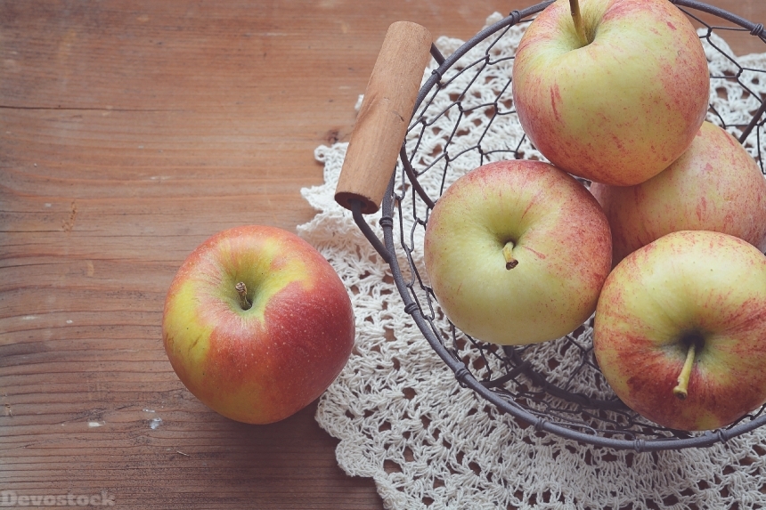 Devostock Apple Basket Fruit Healthy