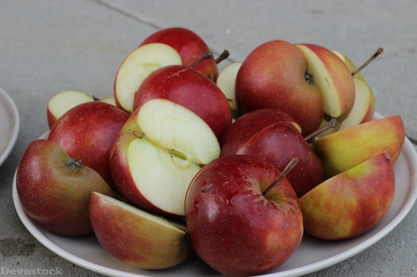 Devostock Apple Fruit Apple Slices