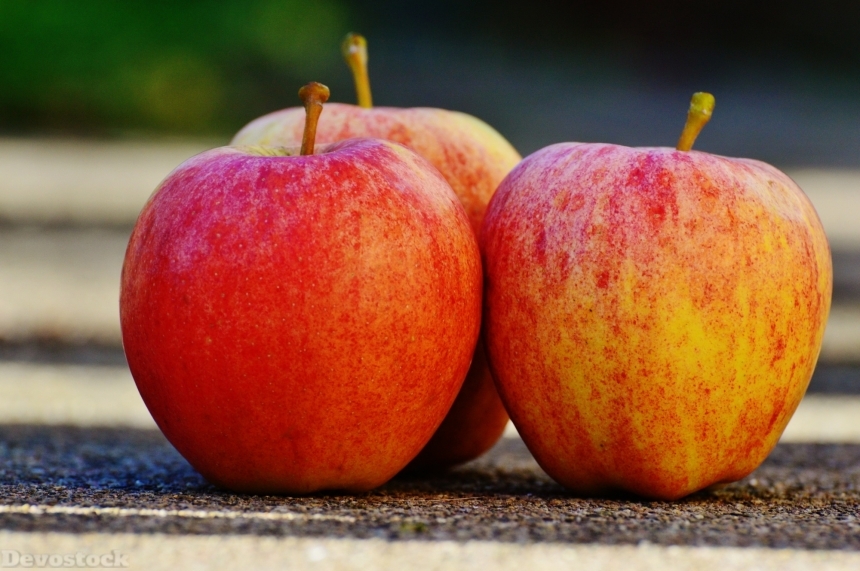 Devostock Apple Fruit Delicious Vitamins 0