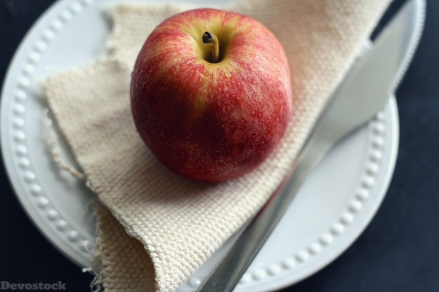Devostock Apple Fruit Red Healthy 1