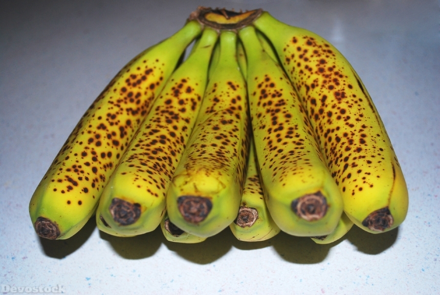 Devostock Bananas Yellow Fruits Brown