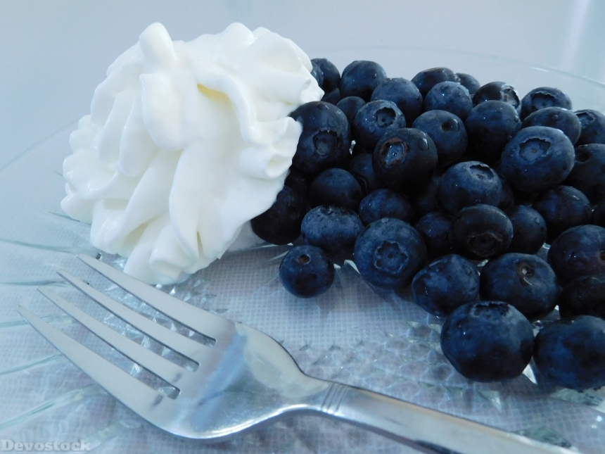 Devostock Blueberries Whipped Cream Fruits