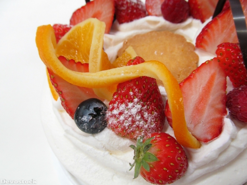 Devostock Cake Fruit Dessert Birthday 0