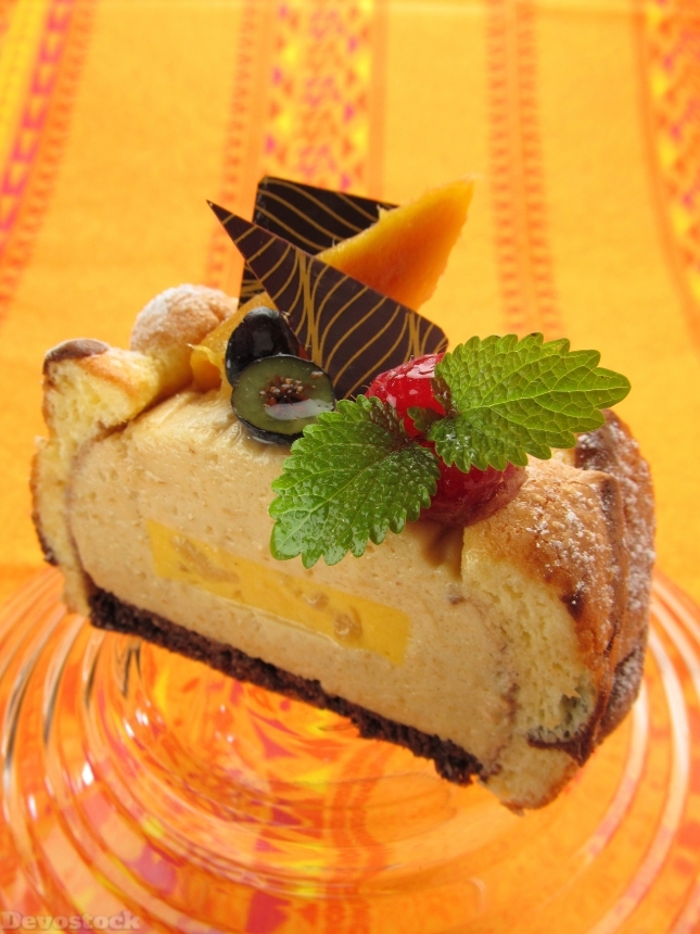 Devostock Cake Tahiti Mango Dessert