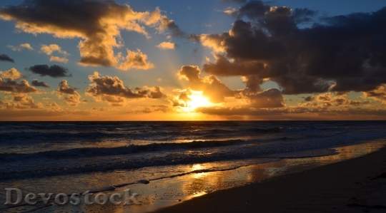 Devostock Cloud Sea Sunset Beach