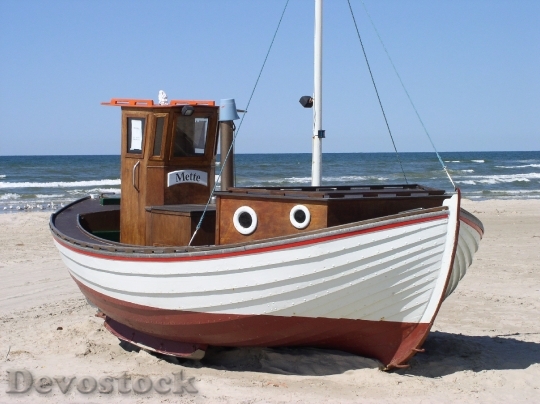 Devostock Fishing Boat Denmark Beach Sea 86699.jpeg