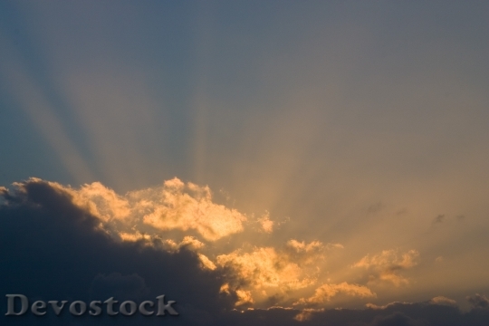 Devostock Lightbeams Clouds Sunbeams Light