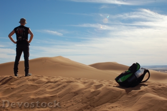 Devostock Man Observer Sand Desert