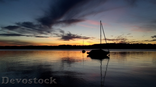 Devostock Sailing Boat Sunset Lake