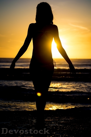 Devostock Silhouette Beach Sun Sunset 39662.jpeg