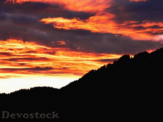 Devostock Sunset Mountains Abendstimmung 578797