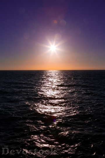 Devostock Sunshine Reflection Water Ocean