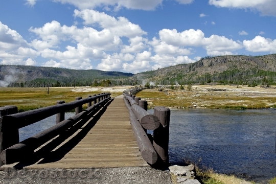 Devostock Wooden Bridge Yellowstone River 0