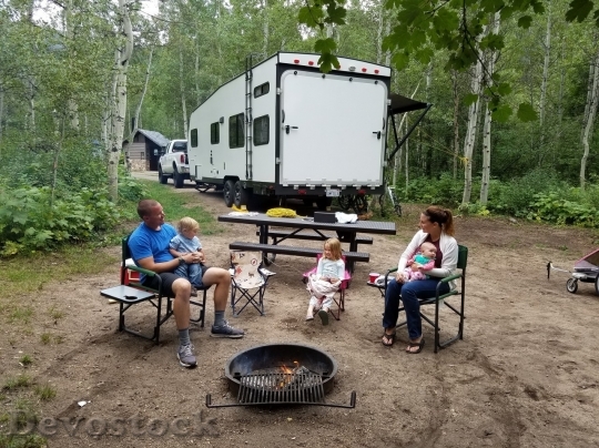 Devostock Family camping
