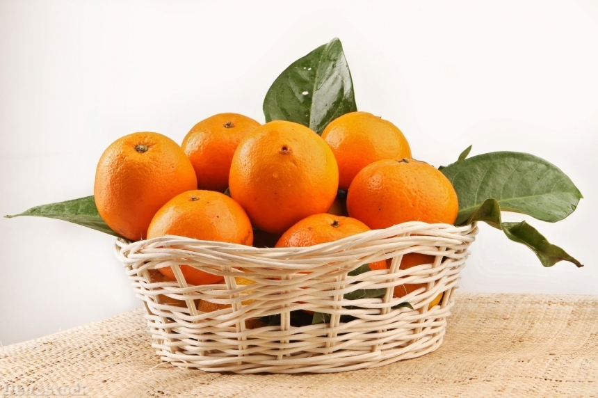 Devostock Orange fruit  (375)