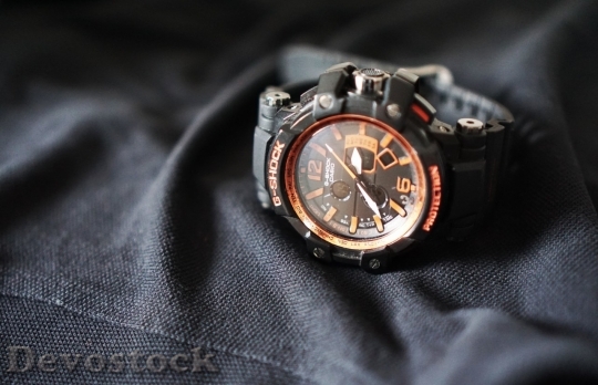 Devostock watch clock  (200)