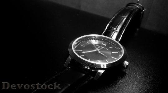 Devostock watch clock  (443)
