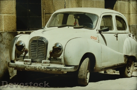 Devostock Aleppo Syria Car Old