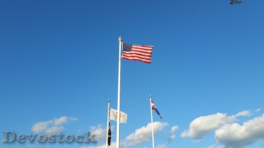 Devostock American Flag Blue Sky