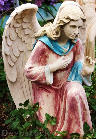 Devostock Angel Yard Art Statue