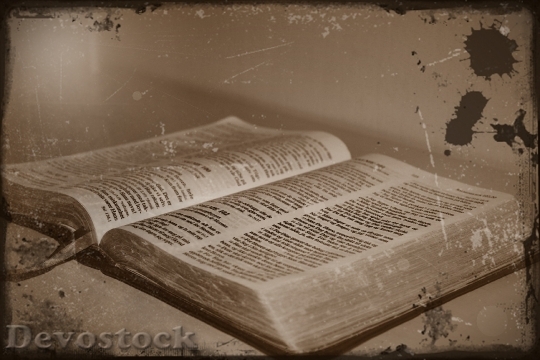 Devostock Antique Bible Faith Bible