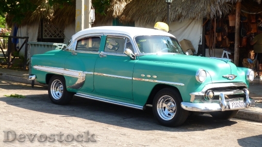 Devostock Auto Vehicle Cuba Small