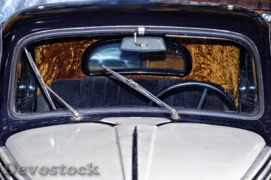 Devostock Car Front Windshield 1711880