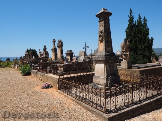 Devostock Cemetery Graves Gravestone 1521761