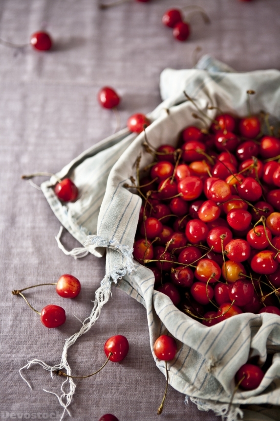 Devostock Cherries Fruits Healthy Food