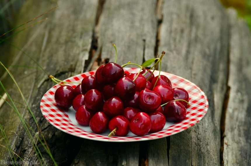 Devostock Cherries Fruits Sweet Cherry 1