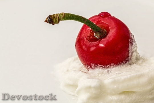 Devostock Cherry Cream Red Dessert