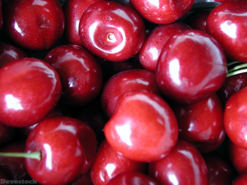Devostock Cherry Red Fruits