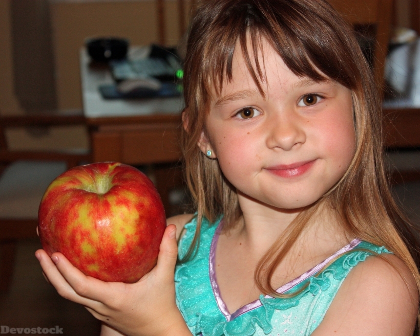 Devostock Child Apple Nutrition Fruit