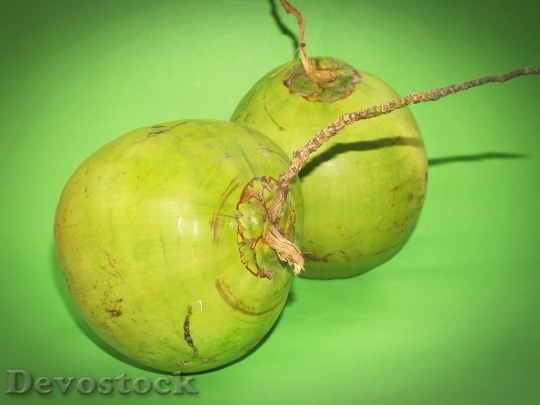 Devostock Coconut Green White Fruit