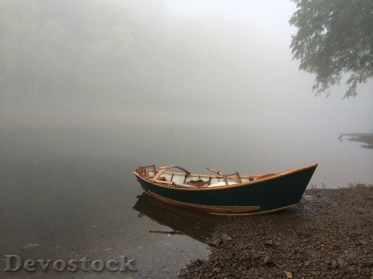 Devostock Cumberland River Fog Boat