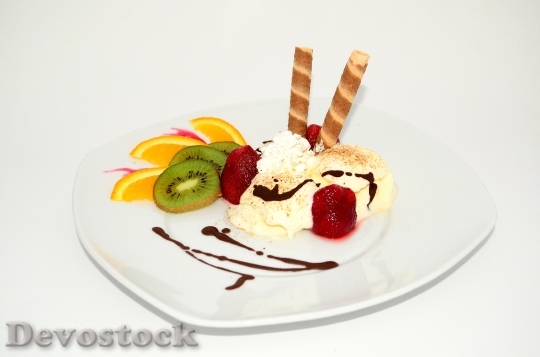 Devostock Dessert Ice Cream Fruit 6