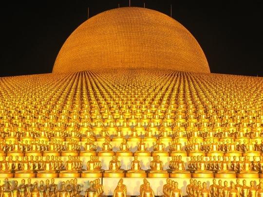 Devostock Dhammakaya Pagoda More Than 15