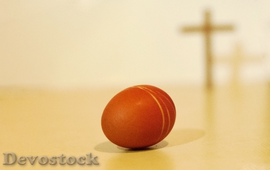 Devostock Easter Cross Egg Religion