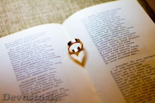 Devostock Engagement Rings Wedding 1361074