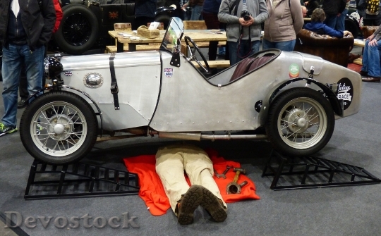 Devostock Fair Exhibition Oldtimer Auto 5
