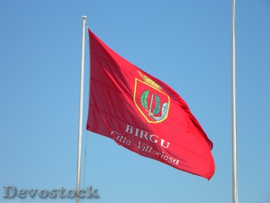 Devostock Flag Blow Malta Red
