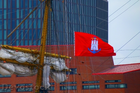 Devostock Flag Hamburg Red Ship