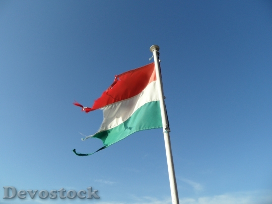 Devostock Flag Sky Wind 629010
