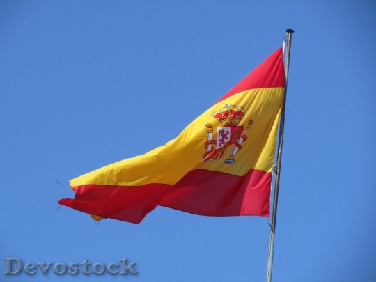Devostock Flag Spain Sky Wind 0