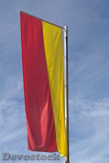 Devostock Flag Yellow Red Flagpole
