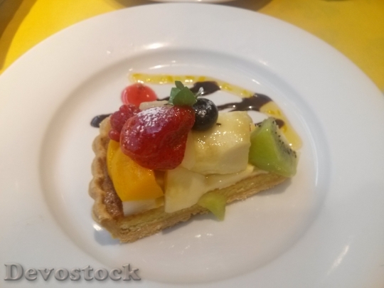 Devostock Fresh Fruit Tart Cake