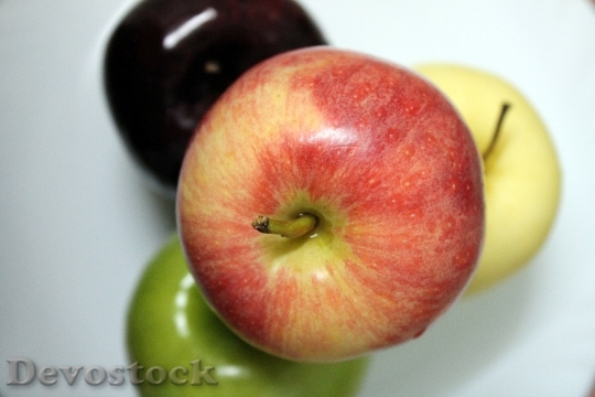 Devostock Fruit Apple Red Food 1